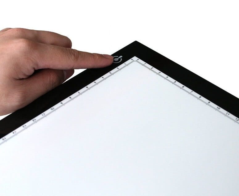 Deska kreślarska LED Huion LB3