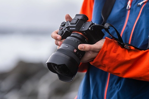 Funkcjonalność Sony A7R V – te cechy zaskakują