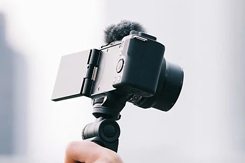 Filmowanie z Sony ZV-E10 – porady dla początkujących