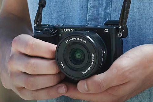 Specyfikacja aparatu Sony A6100 – możliwości dla entuzjastów fotografii