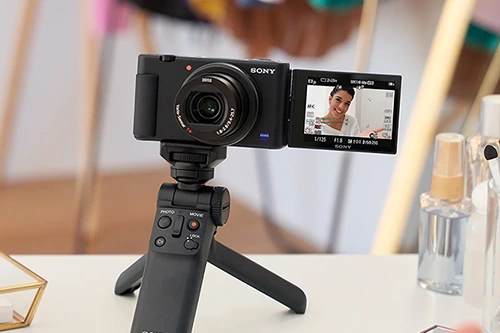 Filmowanie z Sony ZV-1 – praktyczny poradnik dla początkujących