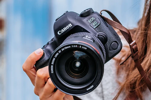 Funkcje Canon EOS 6D Mark II, które ułatwią fotografowanie