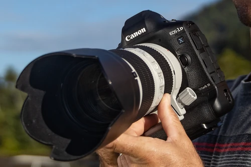 Specyfikacja lustrzanki Canon EOS-1D X Mark III