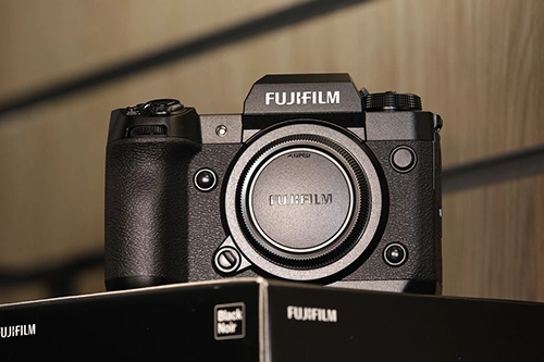 Filmowanie Fujifilm X-H2 – czy nadaje się do profesjonalnej produkcji wideo?