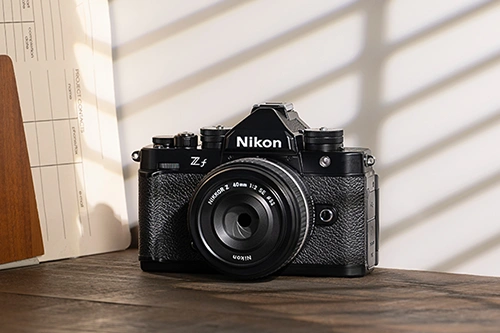 Funkcje aparatu Nikon Z f – czym wyróżnia się ten model?