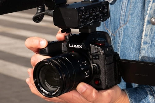 Filmowanie aparatem Panasonic Lumix GH7 – ciekawe możliwości tego modelu