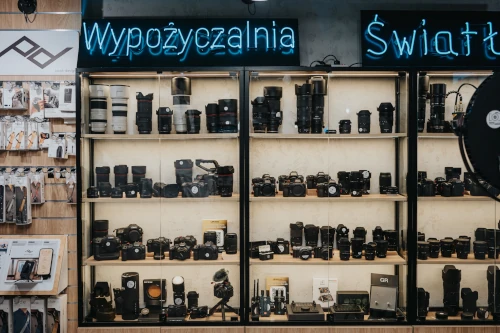 5 powodów, dlaczego warto wypożyczać sprzęt foto i wideo