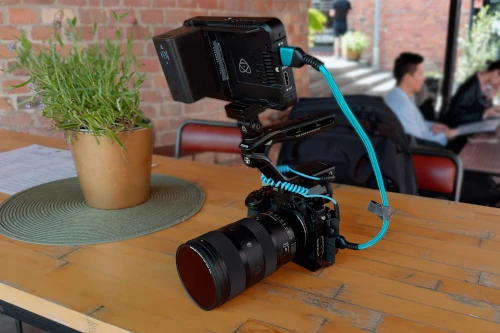 Obiektywy Sigma do filmowania - poradnik dla twórców wideo