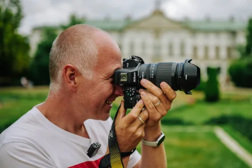 Nikon 24-200 mm f/4-6.3 zachwyca uniwersalnością. Recenzja